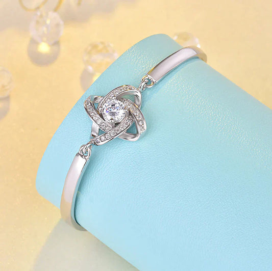 Simple Heart Knot Adjustable Chain Bracelet - Pexav