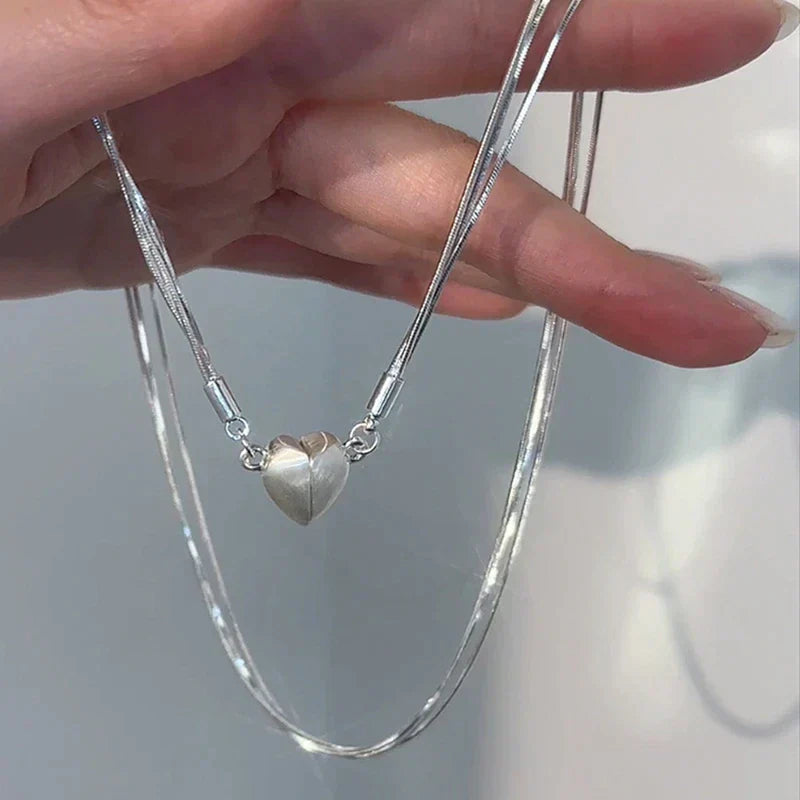 Attractive Heart Shaped Pendant Necklace - Pexav