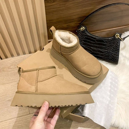 Luxury Low Winter Boots with Fur - Isabella-Black-4.0-Nora Luxe