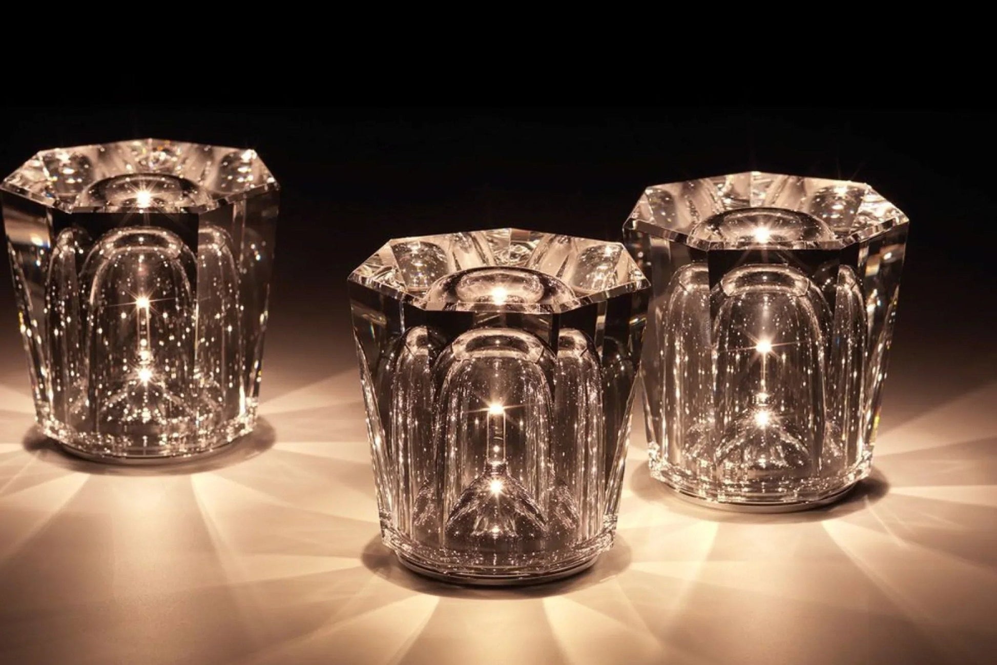 Luxury Rechargeable Diamond Crystal Table Lamp - Lumière Diamond-Acrux-Nora Luxe