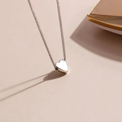 Minimalist Smooth Heart Necklace-Nora Luxe