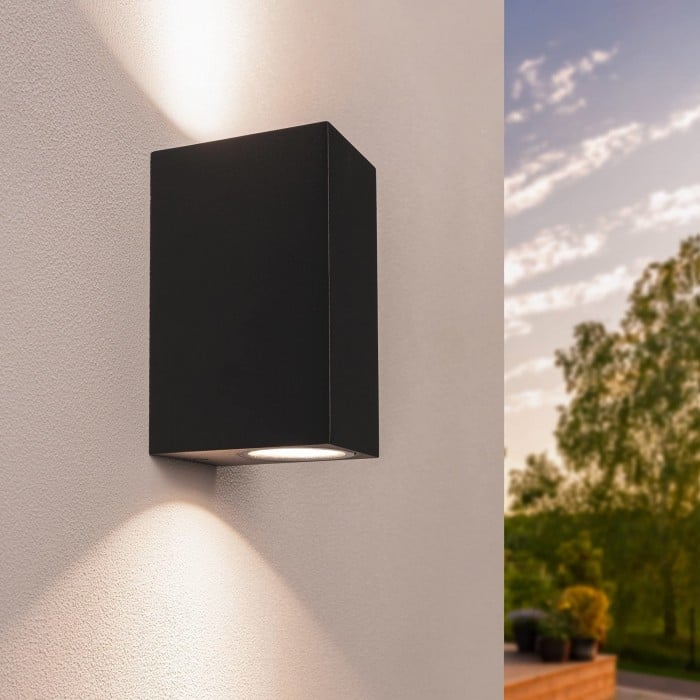 Sleek Black LED Wall Lamp with Adjustable Lighting - Pexav