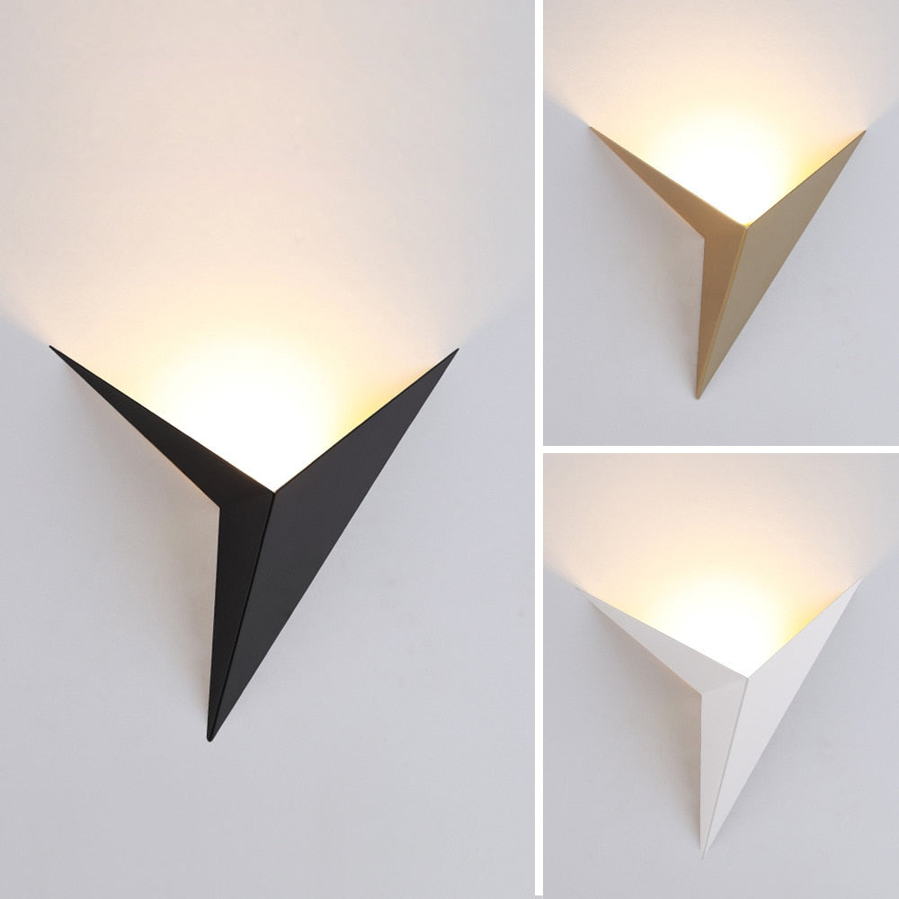 Modern Triangular Wall Lamp - TrigoLux-White-Warm Wit-Nora Luxe