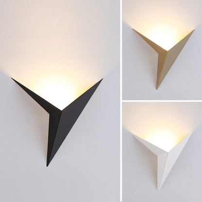 Modern Triangular Wall Lamp - TrigoLux-White-Warm Wit-Nora Luxe