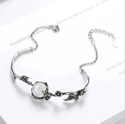 Moonstone Silver Bracelet | Elegant and Timeless Jewellery-Nora Luxe