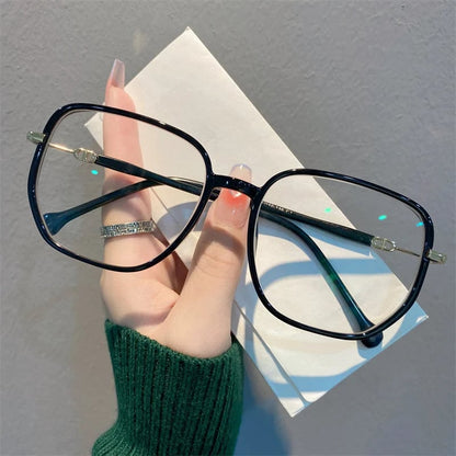 Multifocal Anti-Blue Light Reading Glasses - Livia-Gold-1-Nora Luxe