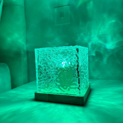 Noorderlicht Prisma Lamp - Borealis Cube-Medium-Nora Luxe