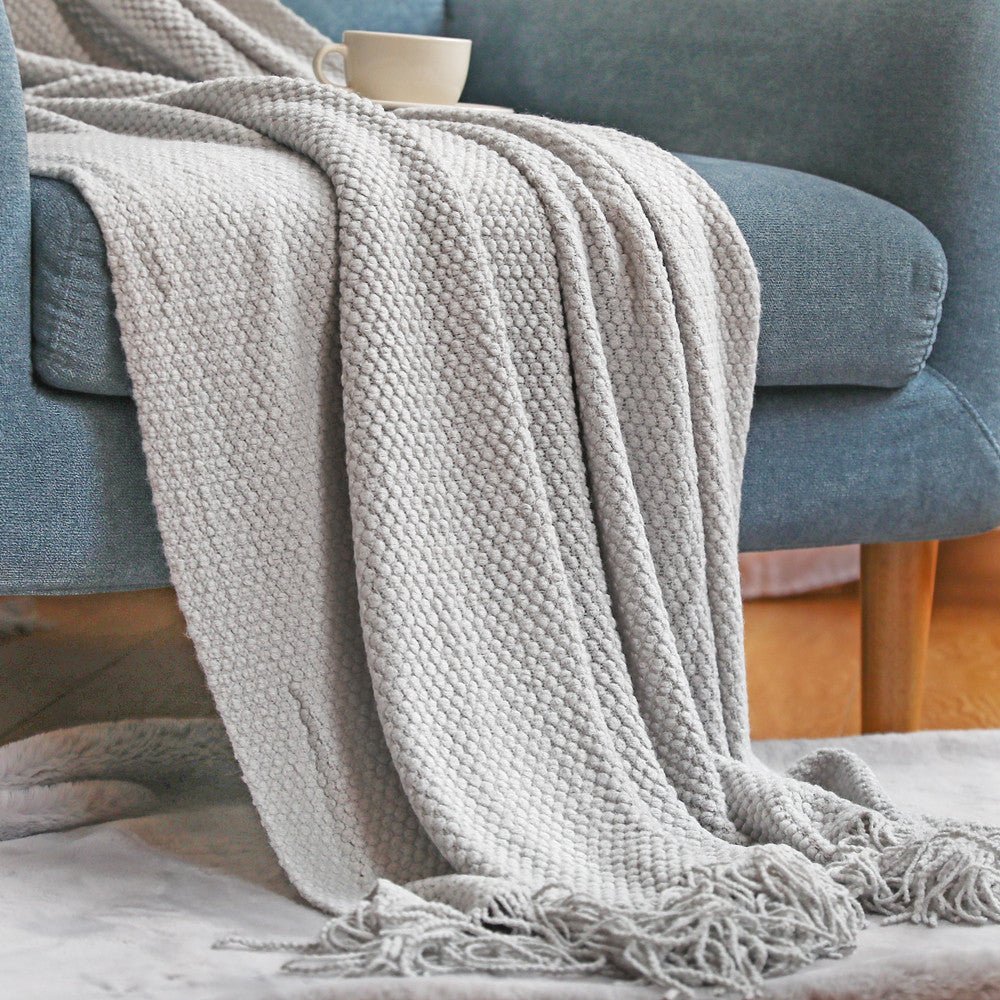 Warm Knitted Throw Blanket for Home