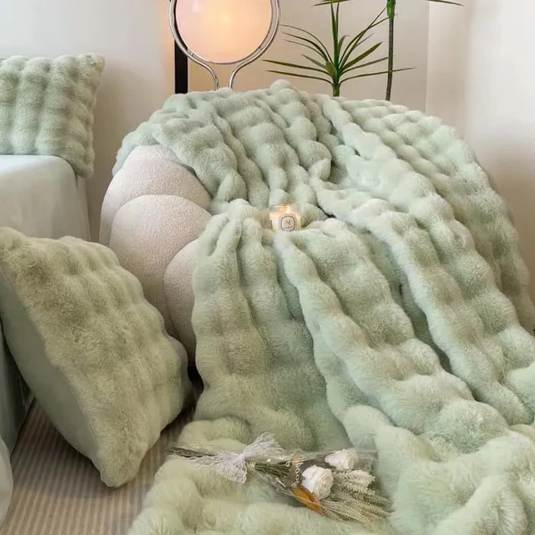 Soft Plush Faux Fur Winter Blanket