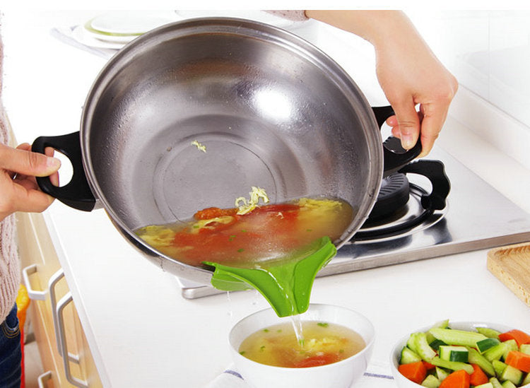 Easy Pour Kitchen Funnel for Pots and Pans - Pexav
