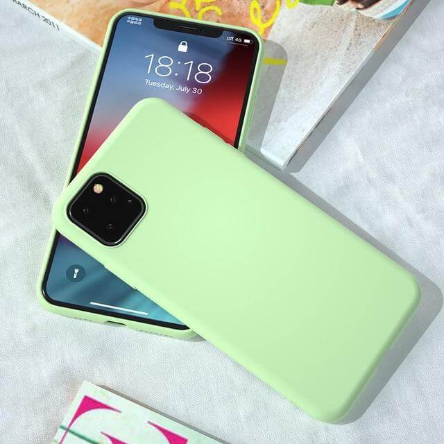 Vibrant Protective iPhone 11 Cover