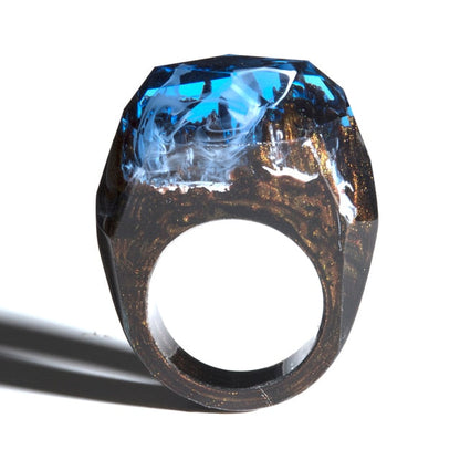 Unique Fantasy Crystal Ring