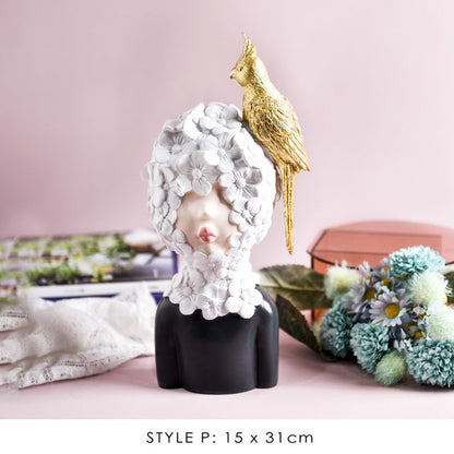 Cute Girl Figurine Modern Home Decoration