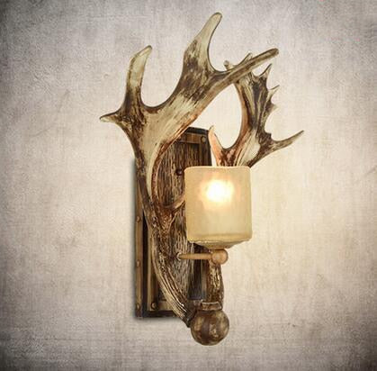 Rustic Deer Wooden Wall Lamp