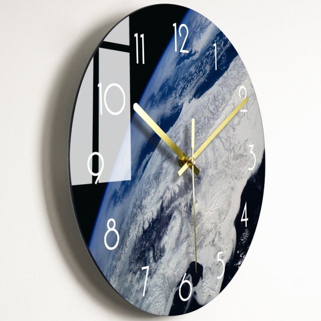 Quiet Modern Scandinavian Wall Clock