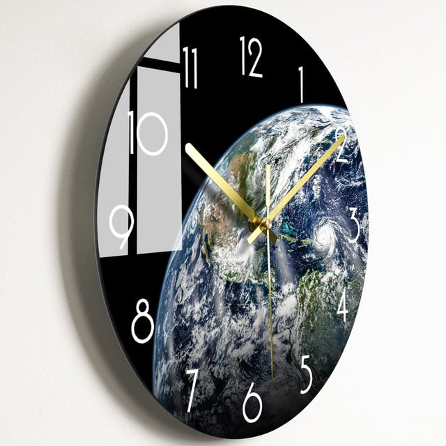 Quiet Modern Scandinavian Wall Clock