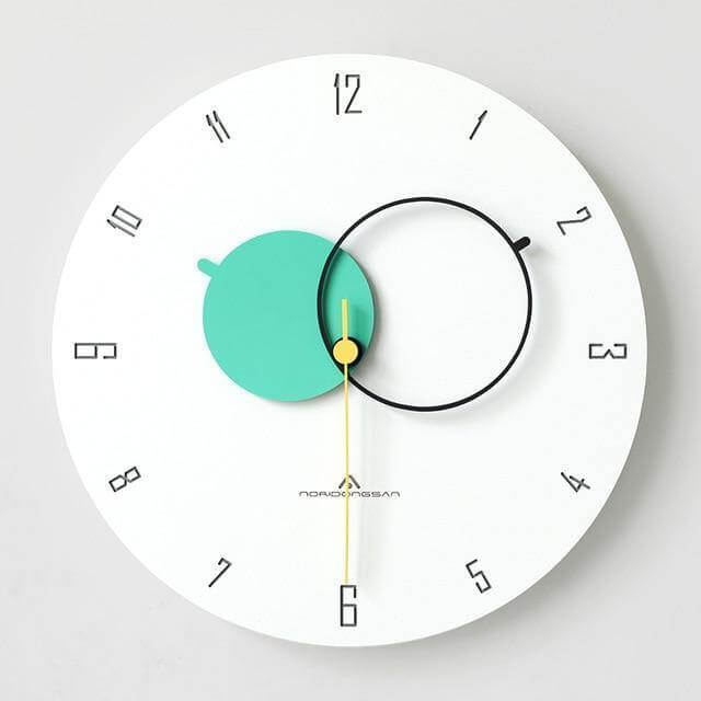 Elegant Minimalist Round Wall Clock