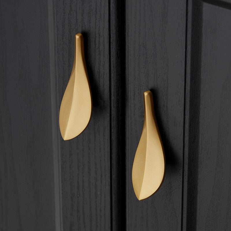 Brushed Brass Leaf Design Door Knob - Pexav