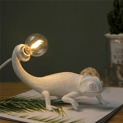 Colorful Reptile Style Table Lamp - Pexav