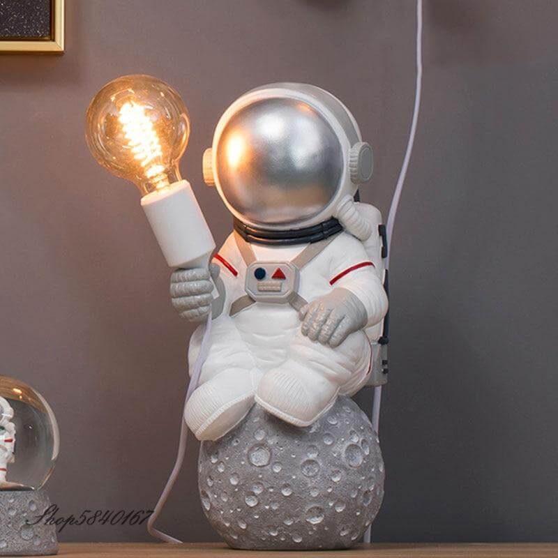 Simple Space Themed Desk Lamps - Pexav