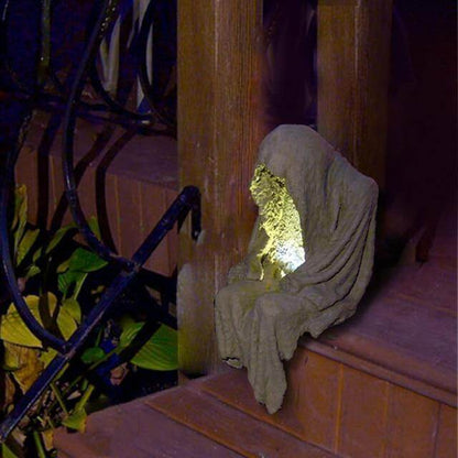 Mystic Outdoor Solar Powered Lamp