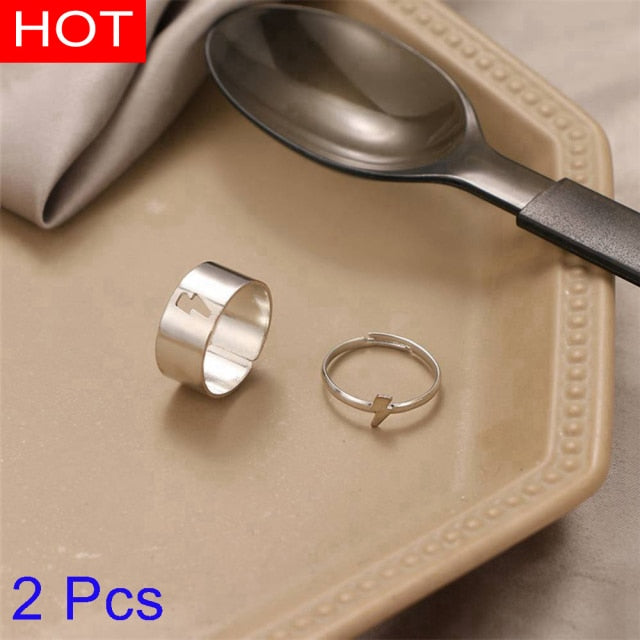 Romantic His Hers Engagement Ring Set