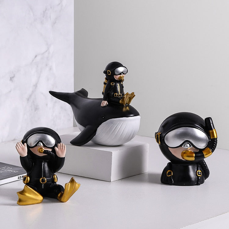 Unique Colorful Diver Mini Figurines - Pexav