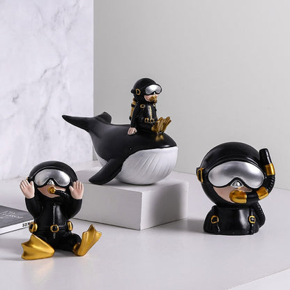 Unique Colorful Diver Mini Figurines - Pexav