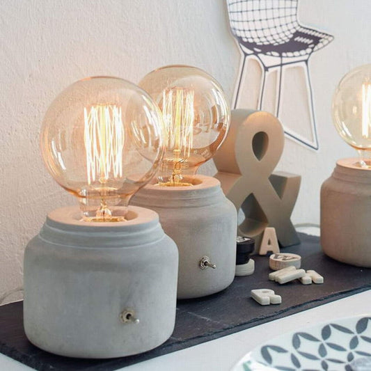 Compact Small Table Lamp - Pexav