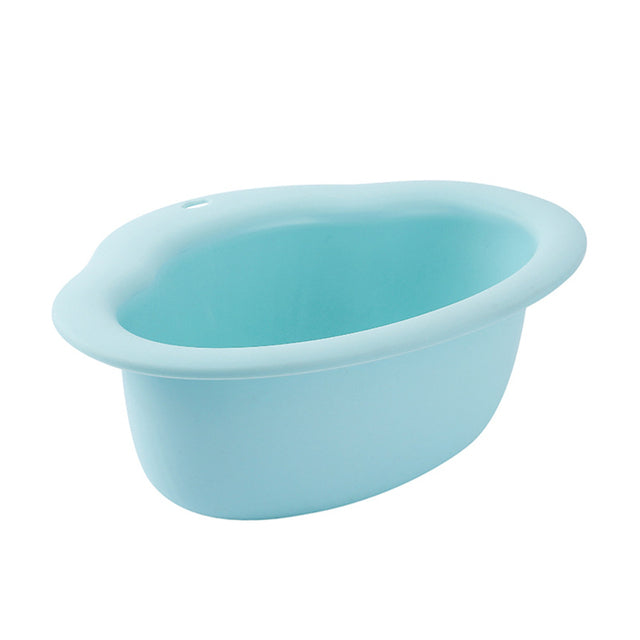 Convenient Kitchen Sink With Built-In Strainer Basket