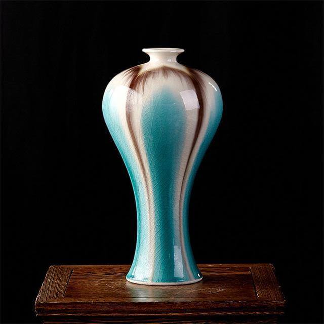 Traditional Chinese Style Crackled Ceramic Vase