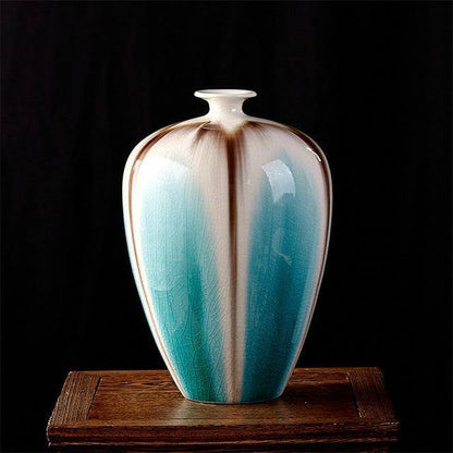 Traditional Chinese Style Crackled Ceramic Vase