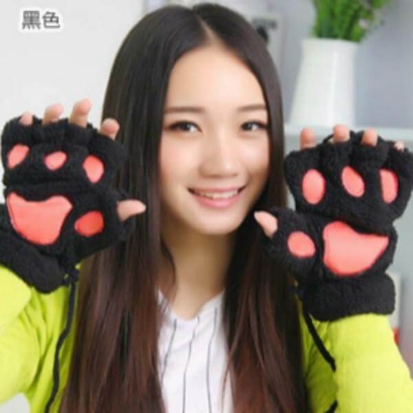 Warm Women's Touchscreen Bear Claw Gloves