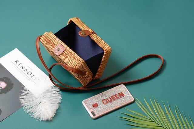 Trendy Woven Seaside Tote Bag