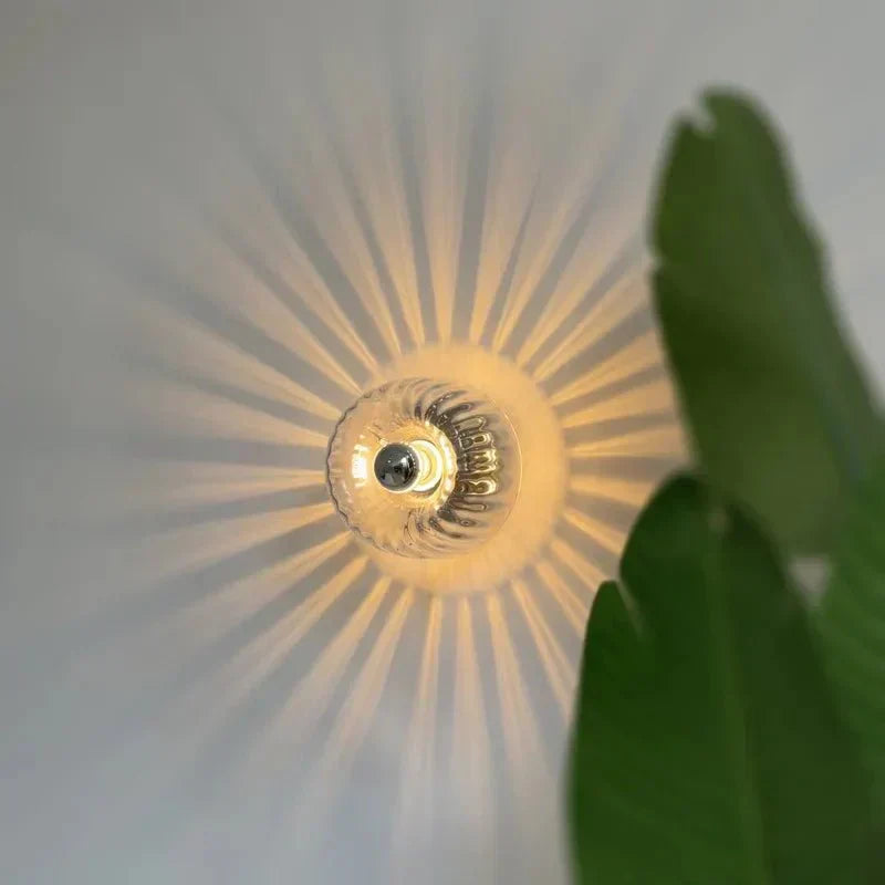 Modern Minimalist Wall Light – Soft Glow Lamp