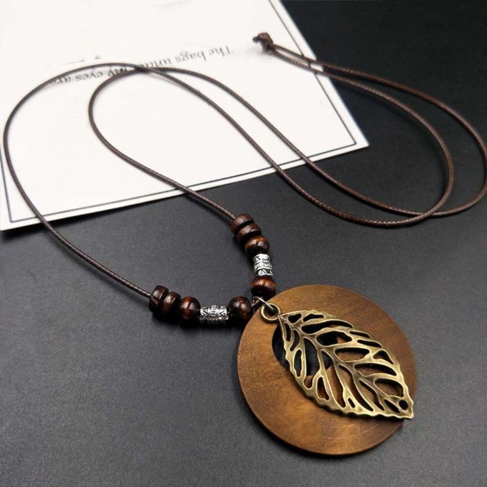 Retro Round Wooden Necklace | Unique Boho Style Jewellery-SHEET-Nora Luxe