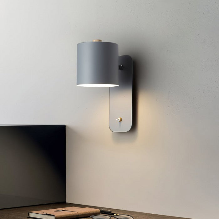 Contemporary Slim LED Wall Lamp - Pexav