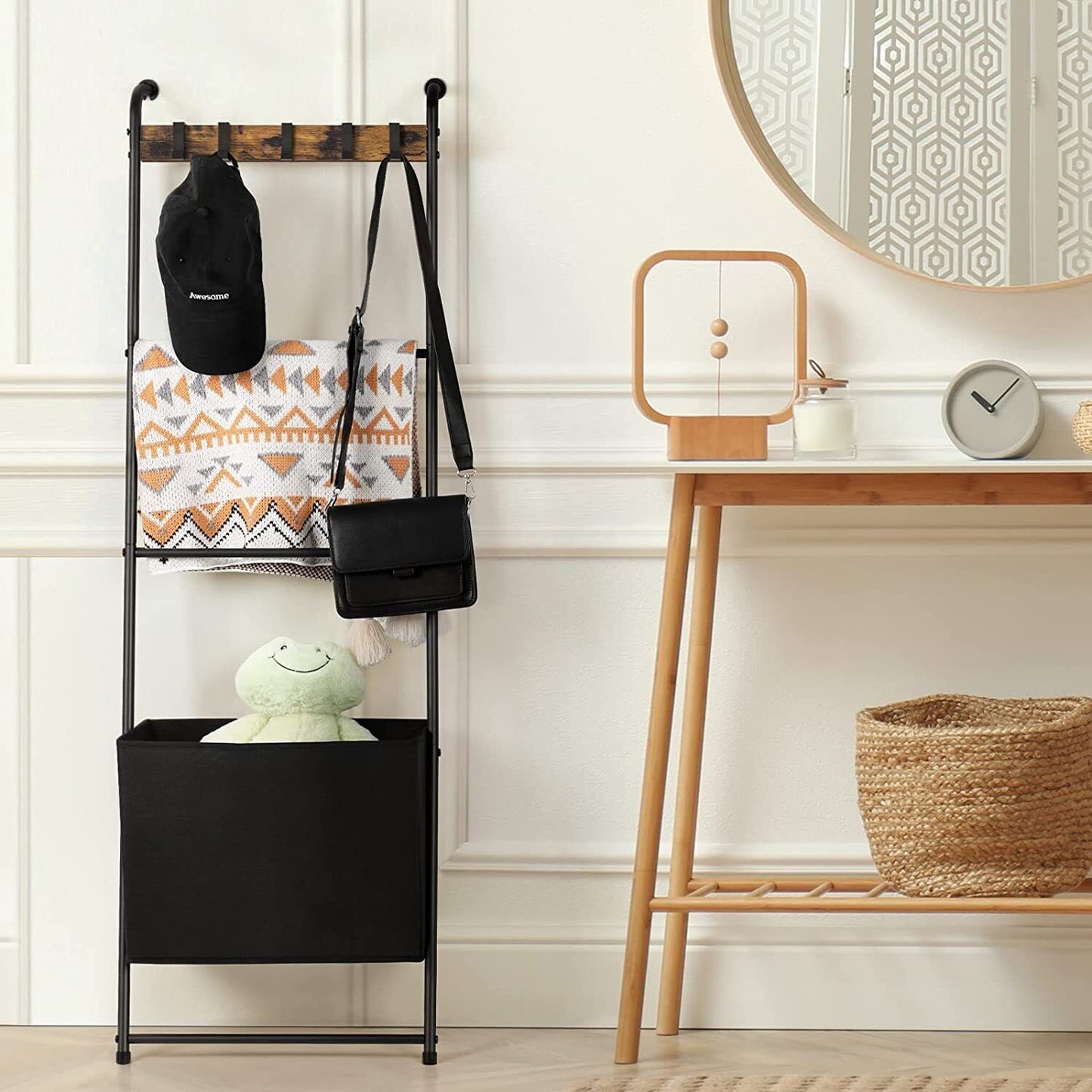 Space Saving Foldable Blanket Storage Ladder Rack