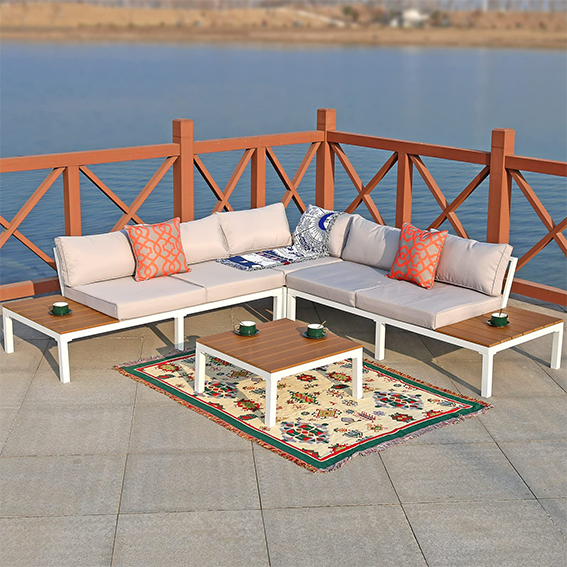 Comfortable Garden Patio Sectional Sofa Set with Table