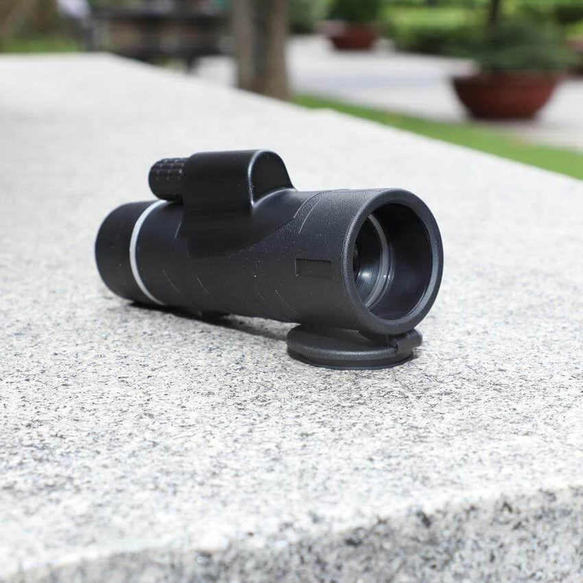 Compact High Power Telescope