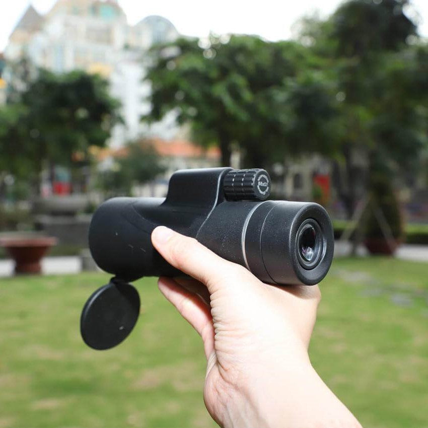 Compact High Power Telescope