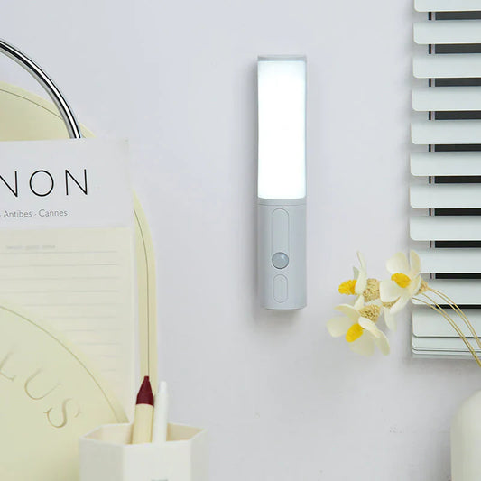 Automatic Motion LED Bedside Lamp - Lumos - Pexav