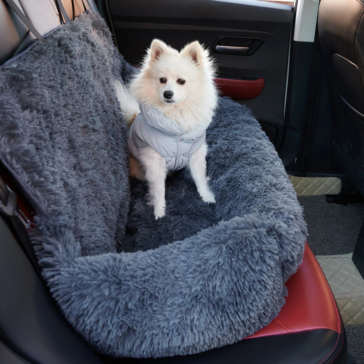 Soft Calming Dog Car Seat - CloudPaw-Nora Luxe