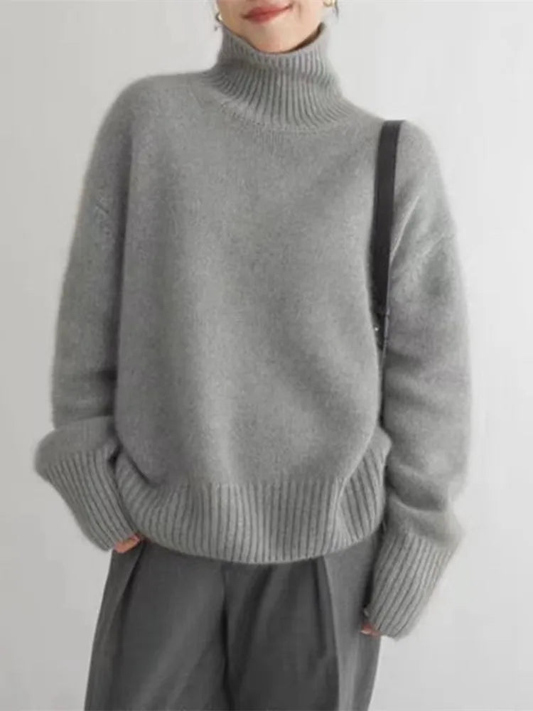 Soft Cashmere Women's Turtleneck - Seraphina-Beige-S-Nora Luxe