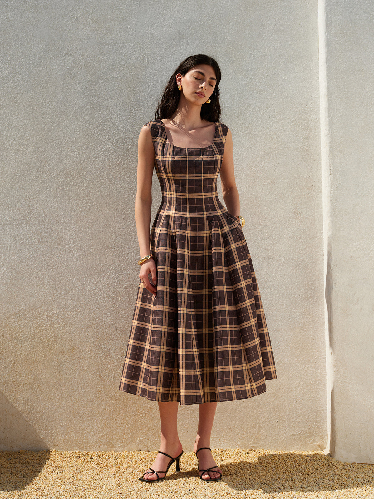 Classic Fit Sleeveless Plaid Summer Dress
