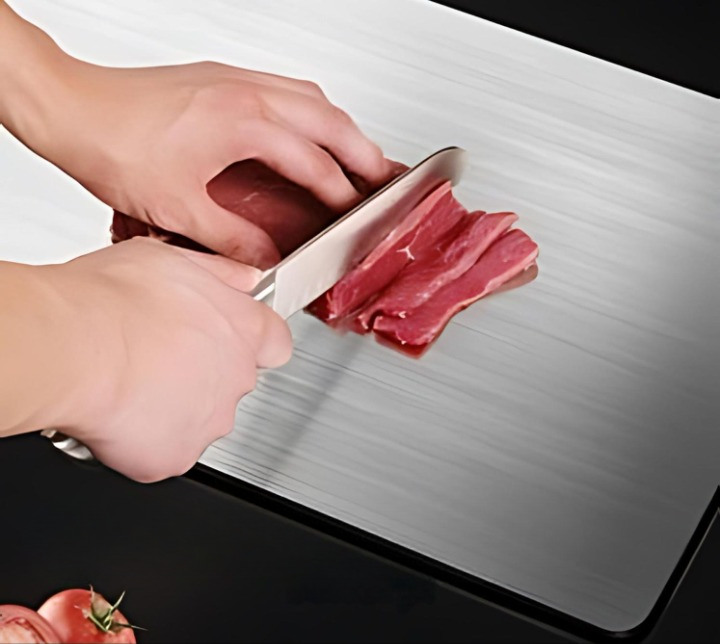 Durable Kitchen Cutting Board - ChefGuard - Pexav