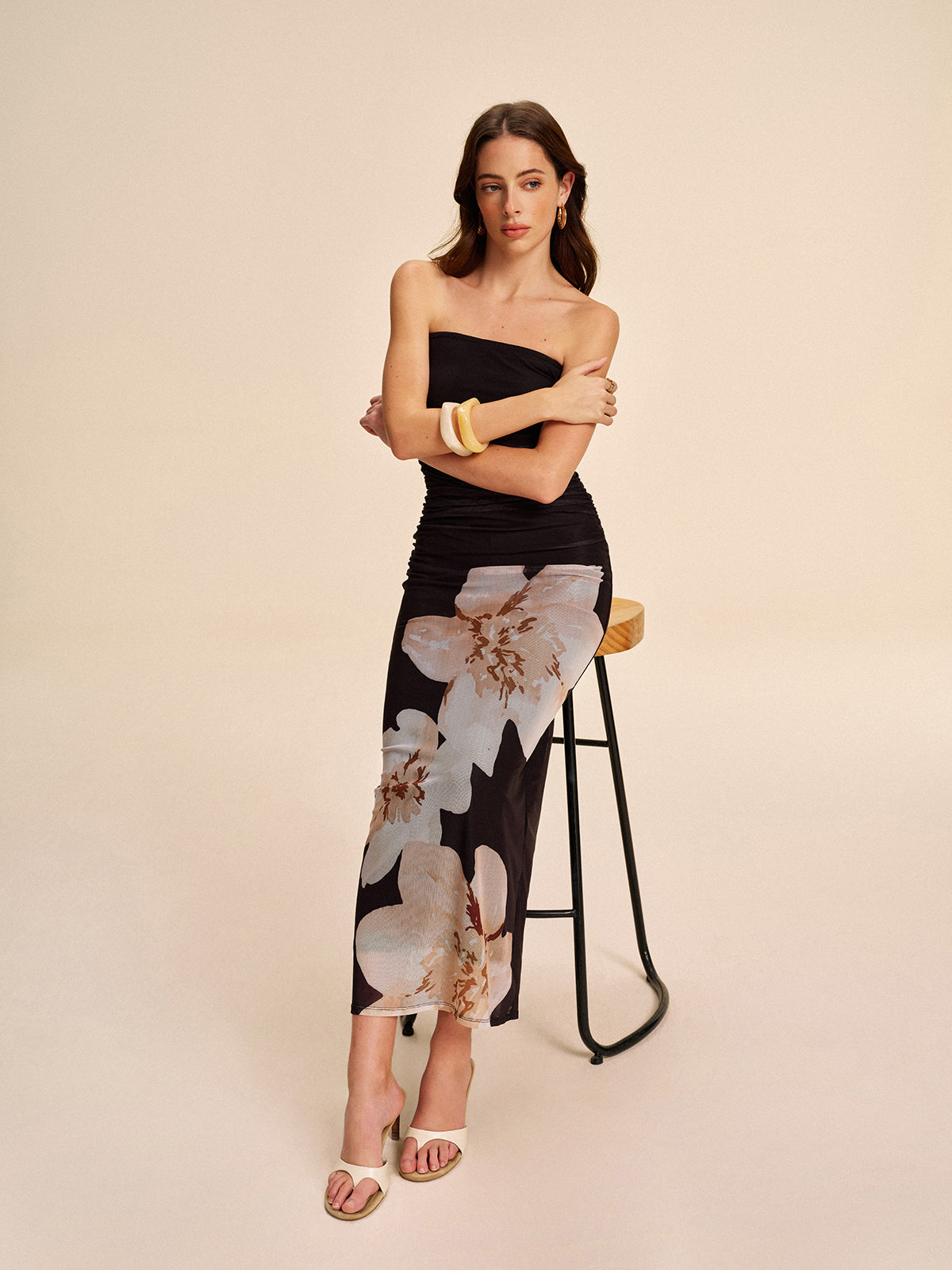 Sleeveless Gathered Floral Lace Dress