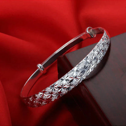 Stunning Star-Shaped Silver Bracelet-Nora Luxe