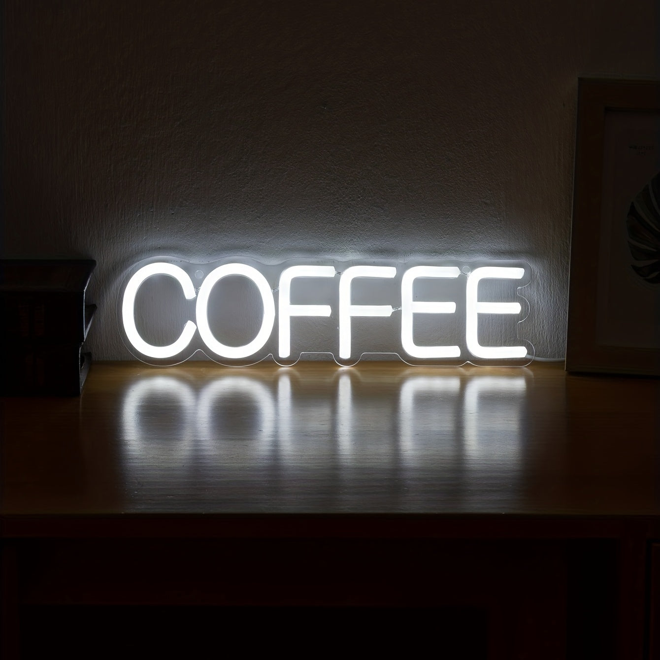 Elegant LED Bedroom Lamp - Pexav