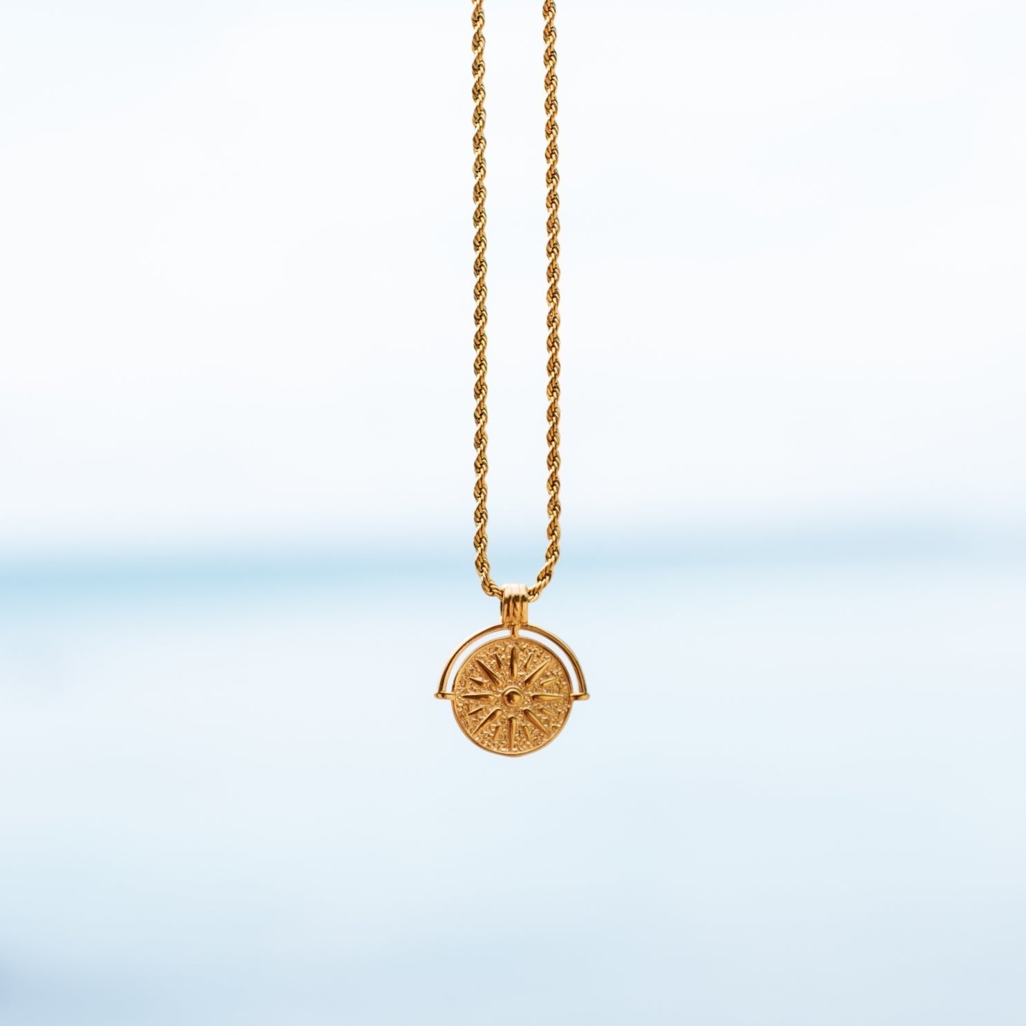 Stylish Sun Pendant Necklace - Aurora-Gold-Nora Luxe